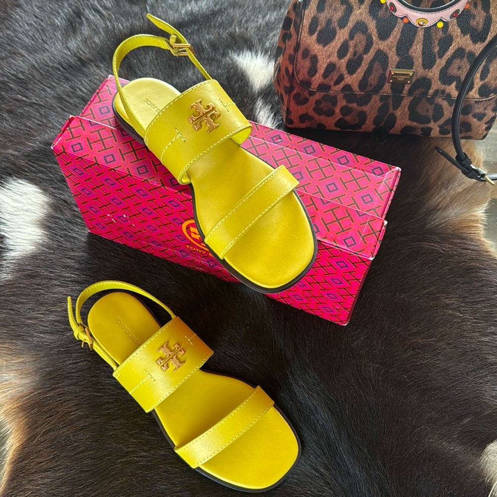 Tory Burch Sandals - Picture 3 of 9